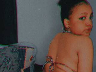 कामुक वीडियो चैट Cute_sasha