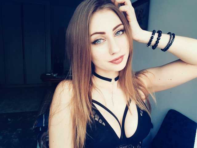 प्रोफ़ाइल की तस्वीर hottieLAURA