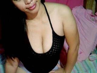 कामुक वीडियो चैट hottieSS