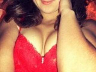 कामुक वीडियो चैट hotviki7