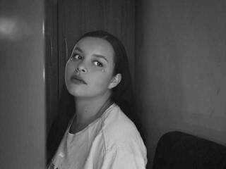 कामुक वीडियो चैट hugeboobs-alexa