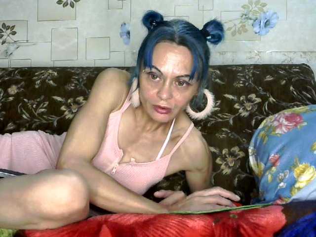 तस्वीरें Icecandyshoko Hi)))I'm Candy))) write private messages and chat 2 tokens))) adding friends and mutual subscription I have a lot of different shows)))#piercings and tattoos# fetishes#flexing#deep throat#bdsm# ask)))) I don't watch cameras for free