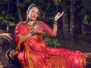 कामुक वीडियो चैट indirayaa