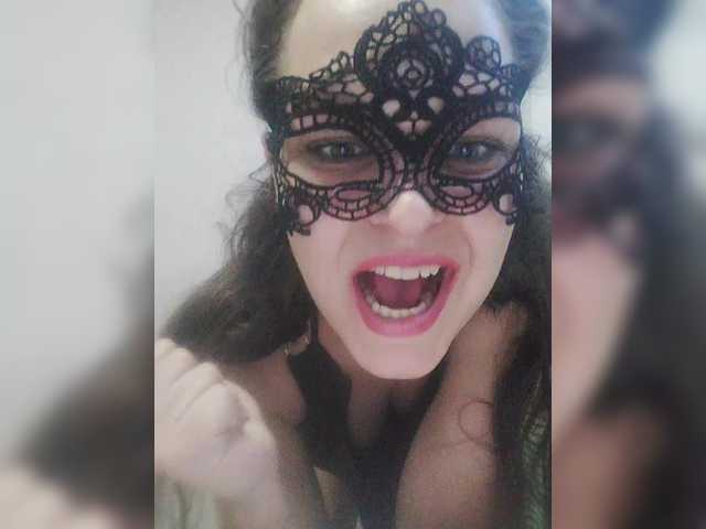 प्रसारण स्क्रीनशॉट IrinaWhite94