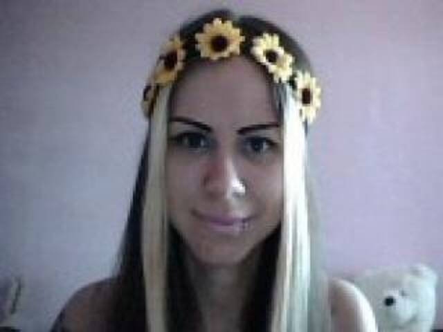 प्रोफ़ाइल की तस्वीर isabel04ka