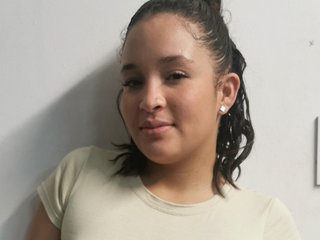 कामुक वीडियो चैट IsaWilliams