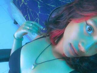 कामुक वीडियो चैट isisBelova