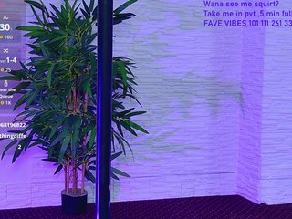 कामुक वीडियो चैट IvorySwan