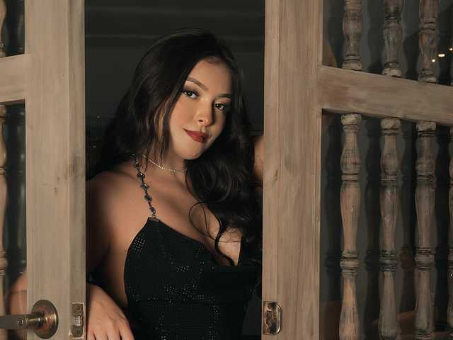 प्रोफ़ाइल की तस्वीर IvyJones1