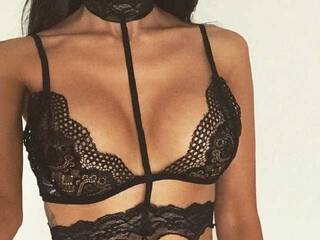 कामुक वीडियो चैट Jaklina