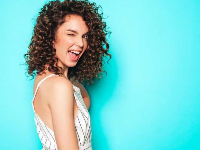 प्रोफ़ाइल की तस्वीर JazminFerrer3