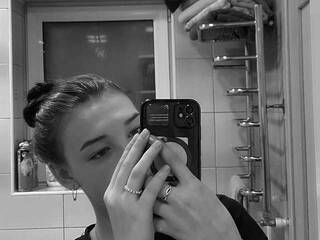 कामुक वीडियो चैट jeansharp