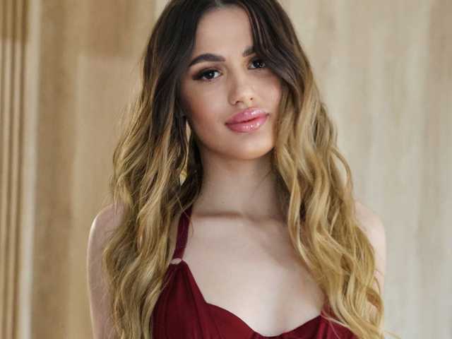 प्रोफ़ाइल की तस्वीर JelisseJ