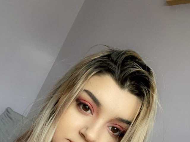 प्रोफ़ाइल की तस्वीर JellyJux