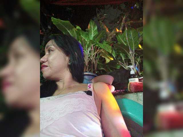 प्रसारण स्क्रीनशॉट Tina_Jade