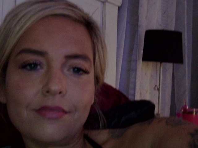 प्रसारण स्क्रीनशॉट JennaLynn