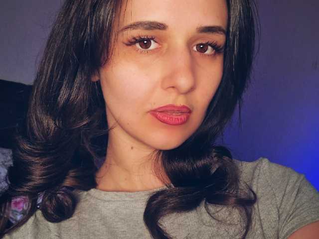 प्रोफ़ाइल की तस्वीर jennasxy19