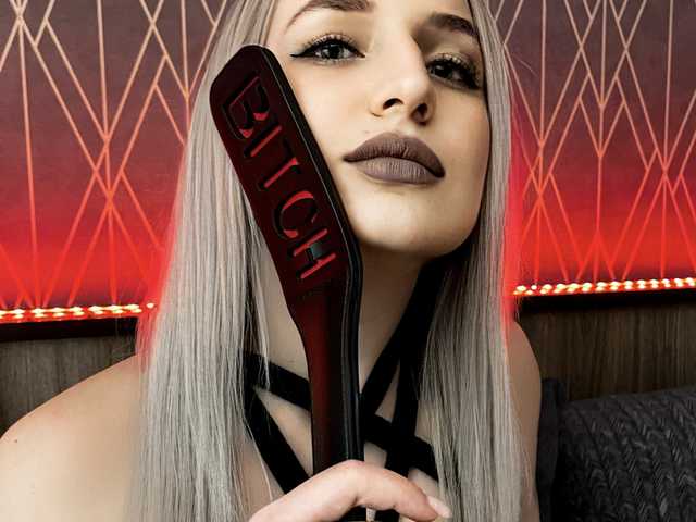 प्रोफ़ाइल की तस्वीर MarryLee