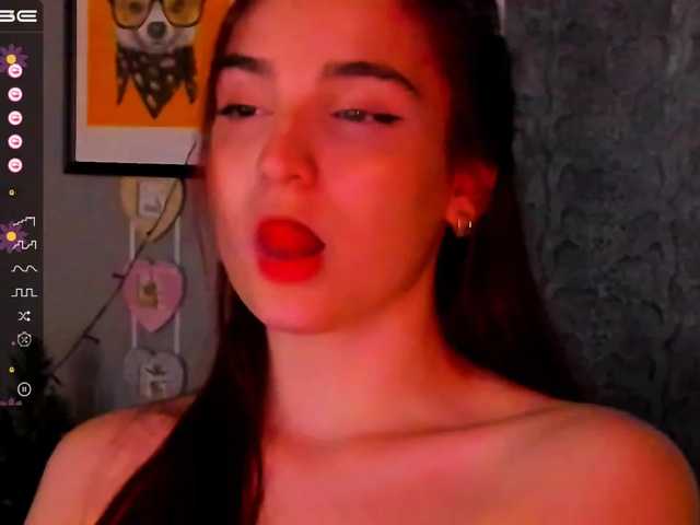 प्रसारण स्क्रीनशॉट JessicaMiles