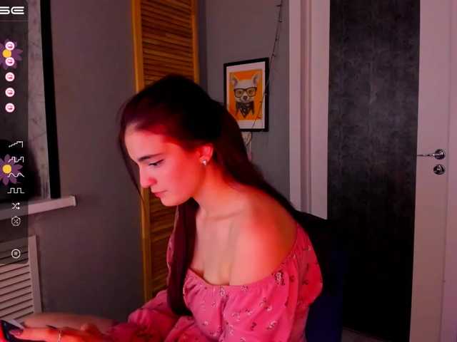 प्रसारण स्क्रीनशॉट JessicaMiles