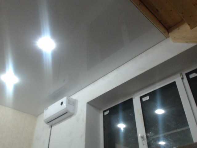 प्रसारण स्क्रीनशॉट JessieWhites