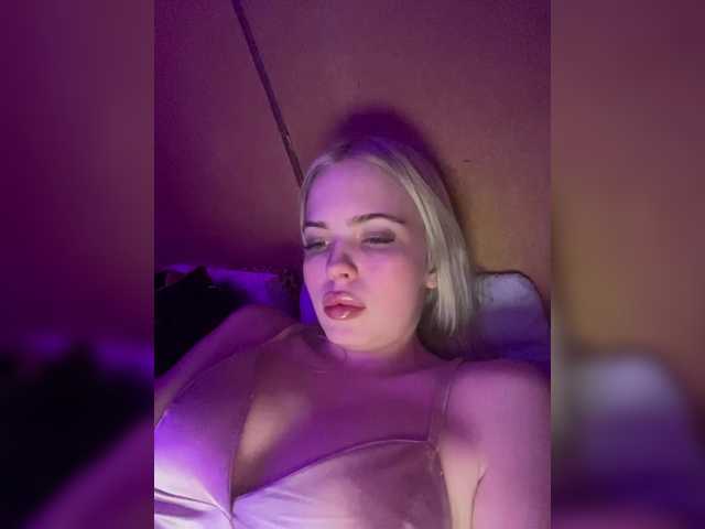 प्रसारण स्क्रीनशॉट jessikasmith