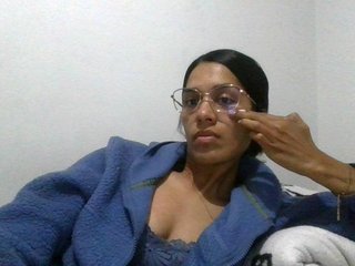 कामुक वीडियो चैट JuanaBrunette