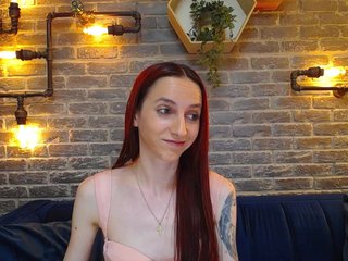 कामुक वीडियो चैट Julia-Jae