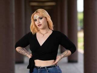 कामुक वीडियो चैट JulianeMiller