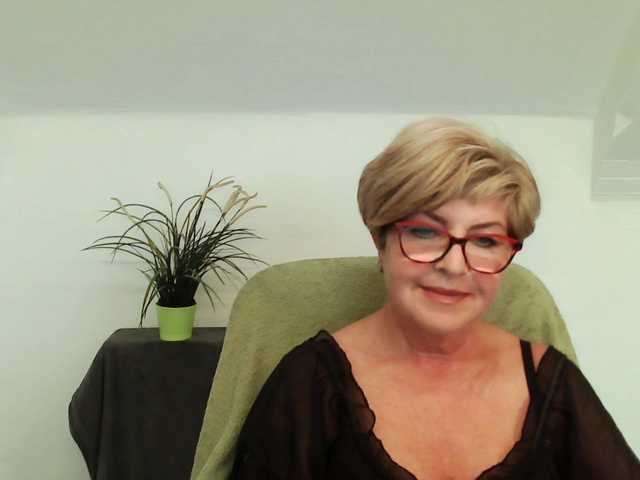 प्रसारण स्क्रीनशॉट julieamberx