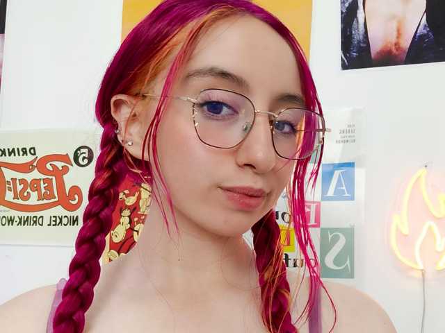 प्रोफ़ाइल की तस्वीर JulietaShelby