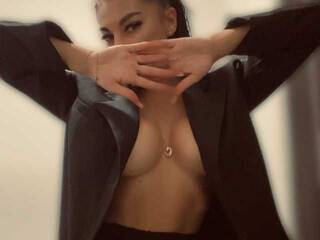 कामुक वीडियो चैट JulieWerb