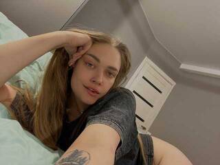 कामुक वीडियो चैट HollyGolightly