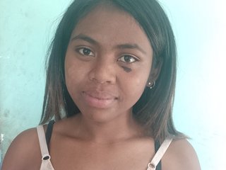 कामुक वीडियो चैट Justinah33