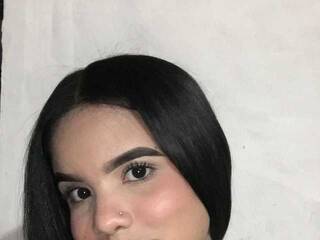 कामुक वीडियो चैट kamil-