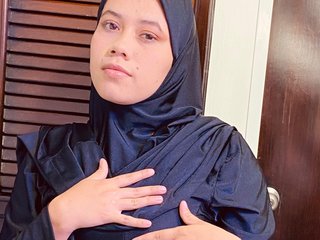 कामुक वीडियो चैट kamilahnajwa