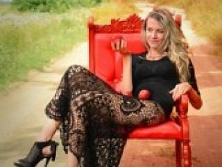 कामुक वीडियो चैट kamilla7