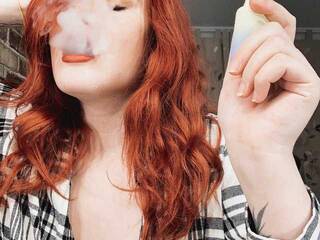 कामुक वीडियो चैट KarenGardner