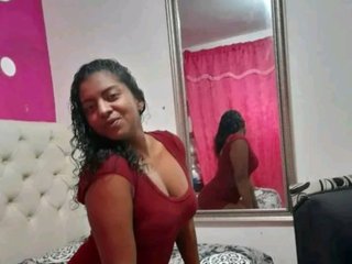कामुक वीडियो चैट karina-lover