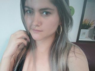 प्रोफ़ाइल की तस्वीर karlablond69