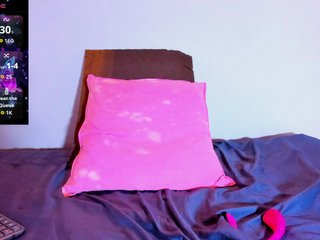 कामुक वीडियो चैट Karlaliones