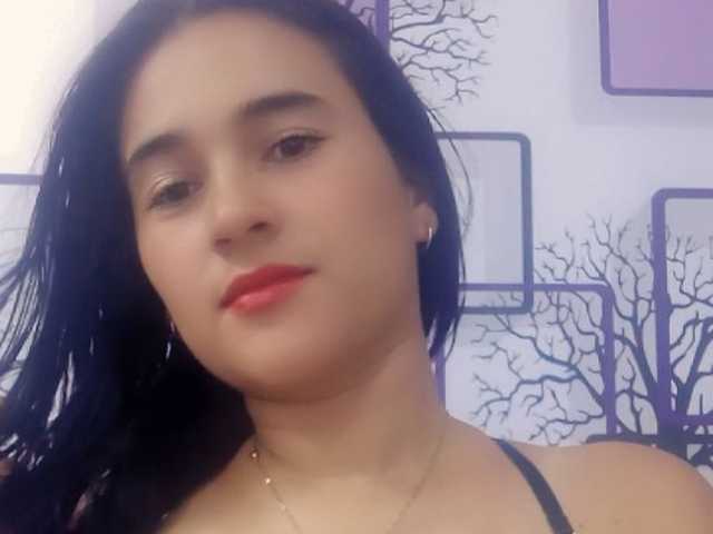 प्रोफ़ाइल की तस्वीर karolay18