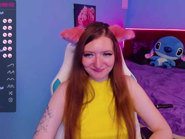 तस्वीरें KarolinaQueen @remain before striptease, NEW TOY DOMI!!! Hey, I'm Karolina, you won't get bored with me!) The sweetest thing on the menu is the squirt, POV blowjob, and juicy ass twerking. I am the real queen of ahegao^^