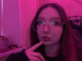 कामुक वीडियो चैट KarolineZarro