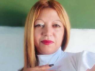 कामुक वीडियो चैट KarolMegan