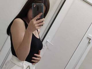 कामुक वीडियो चैट MalishkaGo