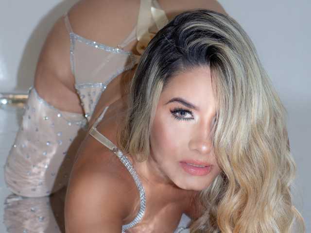 प्रोफ़ाइल की तस्वीर KatieWebster