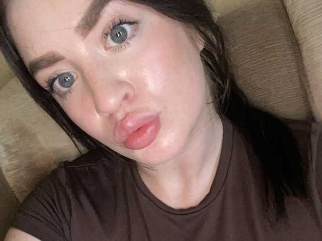 प्रोफ़ाइल की तस्वीर Katrisha0001