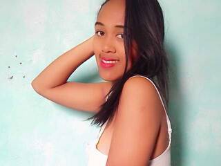 कामुक वीडियो चैट Keirah