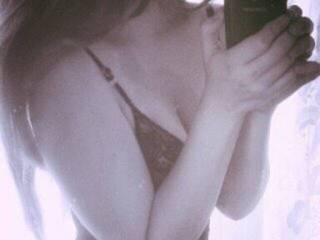 कामुक वीडियो चैट KetrinKesh